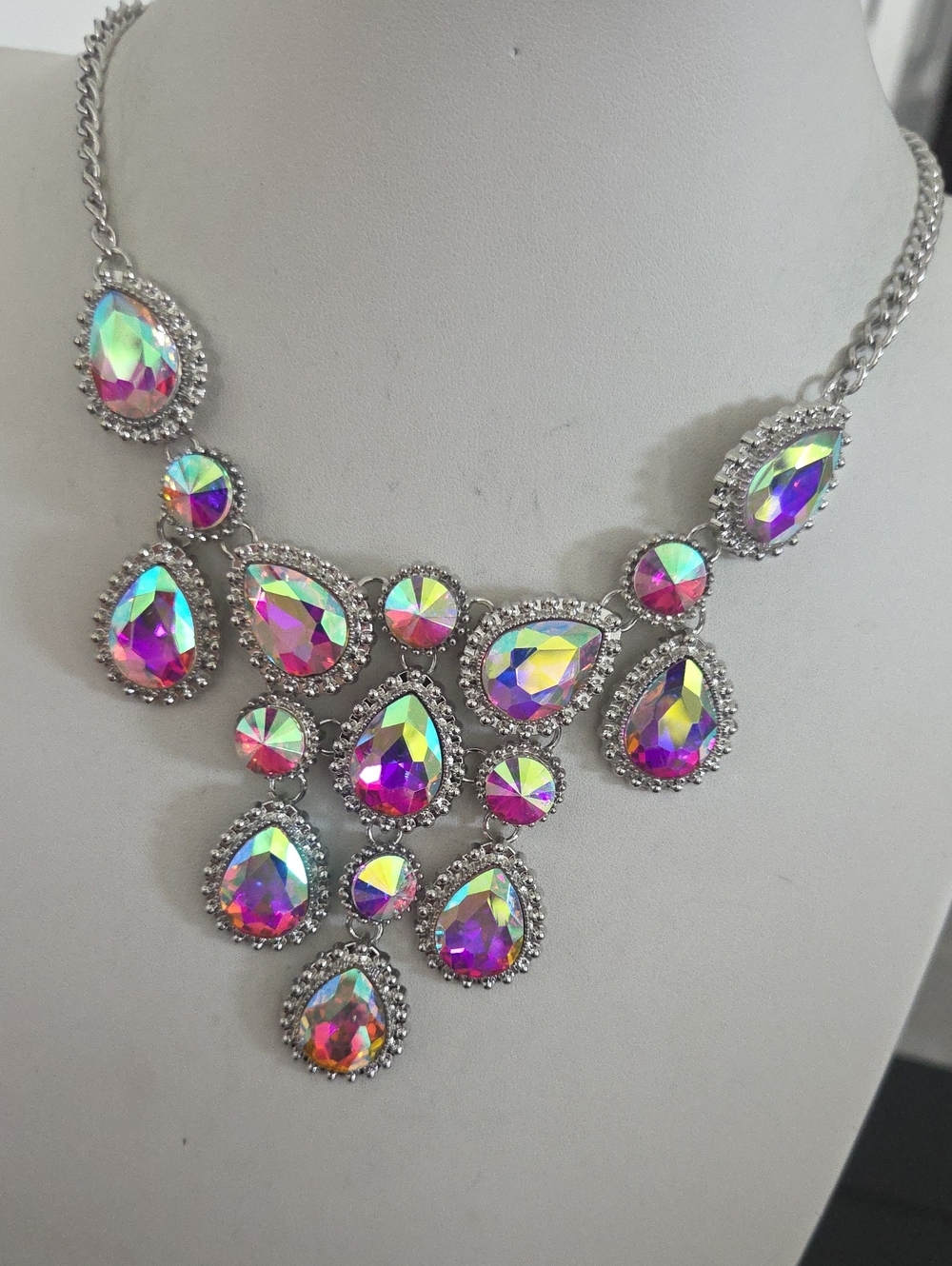 Paparazzi Dripping In Dazzle Multi Necklace NWT
